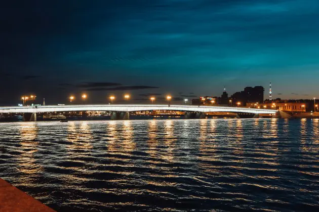 Белые ночи и разводные мосты Санкт-Петербурга — фото 2
