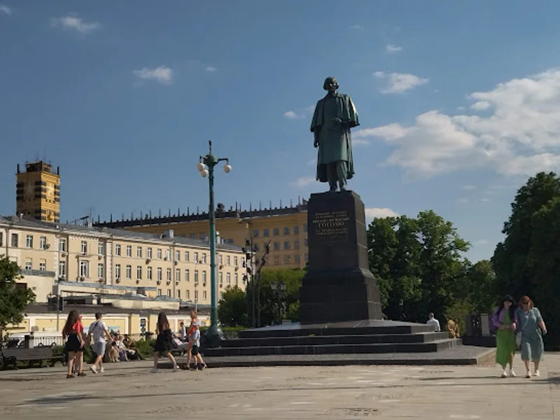 Два брата — два Арбата: пешеходная экскурсия по Старому и Новому Арбату — фото 7, Москва | Покатаем