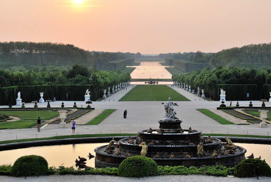 Palace of Versailles & Gardens w/ Transportation - photo 2