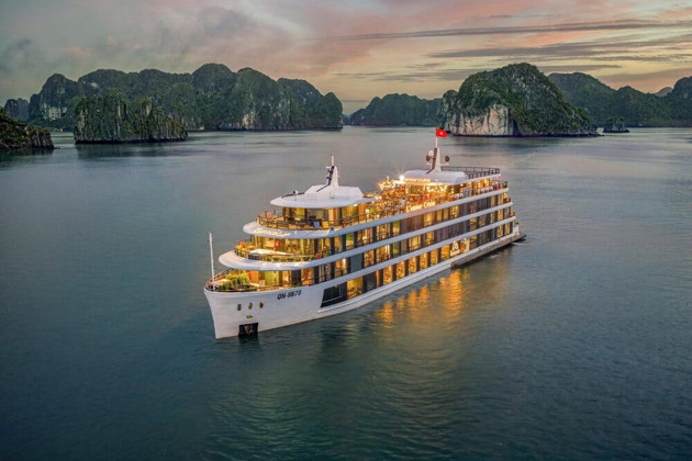 Главное изображение экскурсии - Залив Халонг на 5-звездочной яхте Sky Cruise из Ханоя