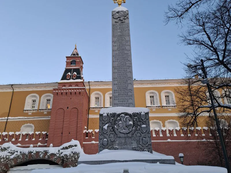 Александровский сад — прогулка с открытиями у стен Кремля — фото 7, Москва | Покатаем