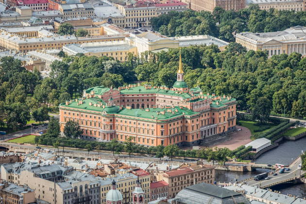 Михайловский замок: комплексный билет и аудиогид в приложении