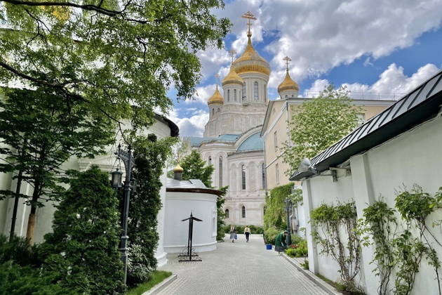 Возрожденная святыня: Сретенский монастырь
