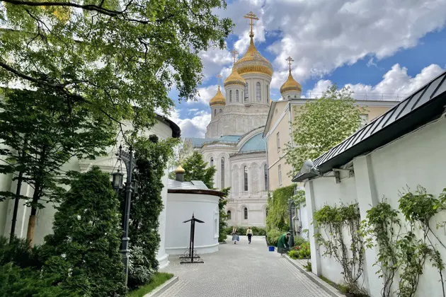Возрожденная святыня: Сретенский монастырь