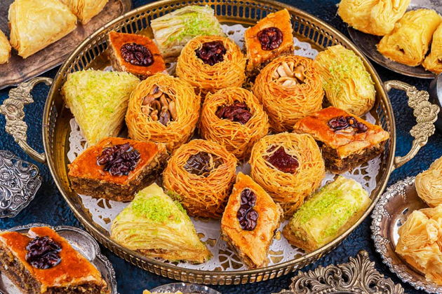 Фото к экскурсии «Сладкий» Баку и архитектурный Баку – попробуйте город на вкус