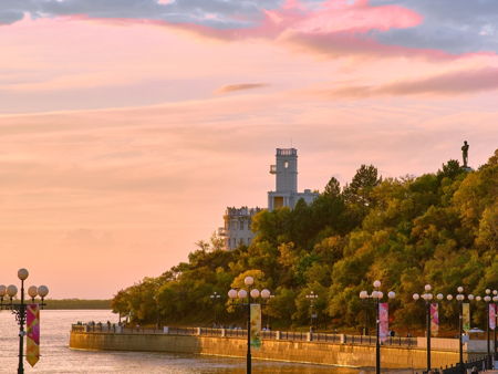 Амурский утёс