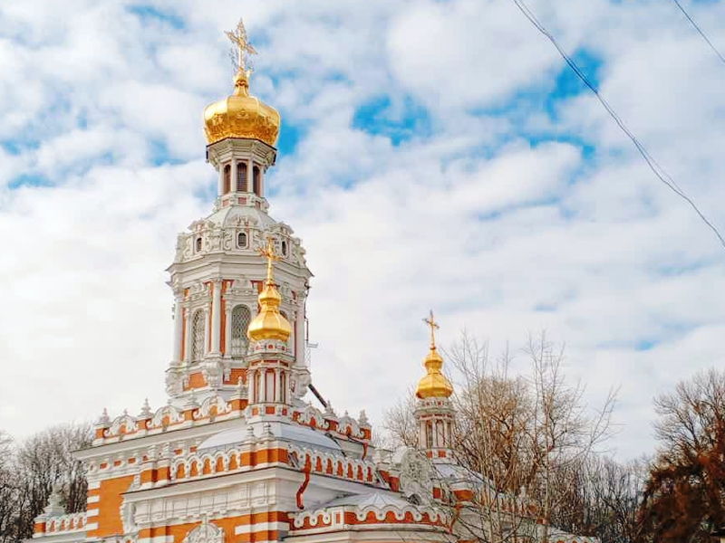 По Святыням Петербурга на комфортабельном автомобиле - экскурсия в Санкт-Петербург, Россия