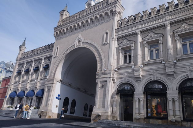 Китай-город: три улицы – три характера Москвы