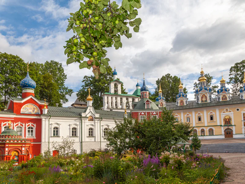 Автобусно-пешеходная экскурсия по Печорам и Изборску — фото 4, Псков | Покатаем