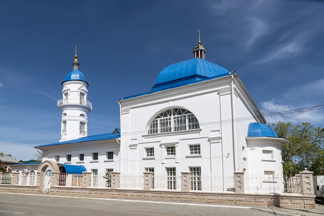 Астрахань — город разных религий: экскурсия по соборам и храмам — фото 5