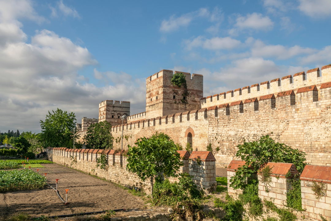 Альтернативная история Стамбула на автомобиле — фото 2