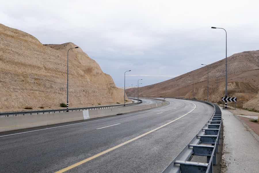  Автомобильная экскурсия: через Иудейскую пустыню к Мертвому Морю - фото 5