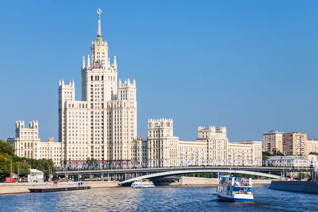 Речная прогулка от Новоспасского моста до Воробьевых гор по центру Москвы — фото 3