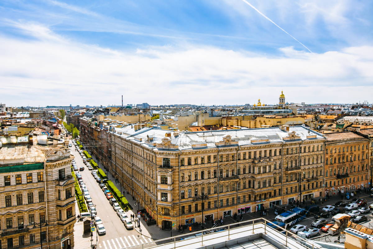 Прогулка с гидом по крыше площадью 300 метров: увидеть всё самое главное