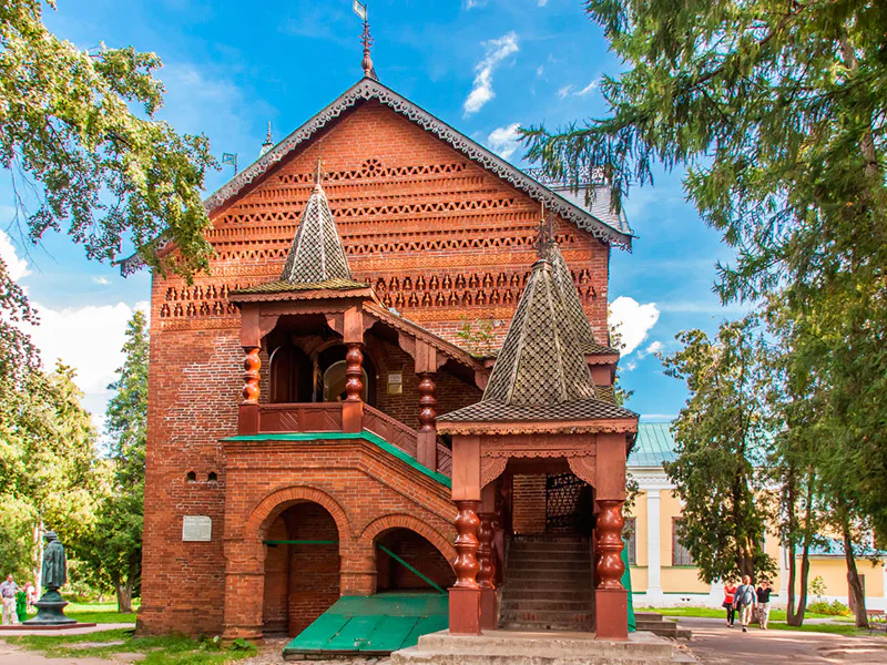 Обзорная экскурсия по городу Угличу с посещением Угличского кремля — фото 6, Углич | Покатаем