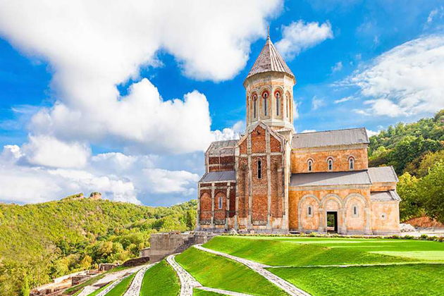 Виды Кахетия: Коропорация «Киндзмараули» и Микрозона Манави