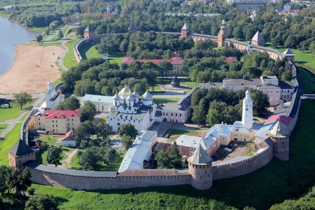 Великий Новгород: пешеходная экскурсия по старому городу