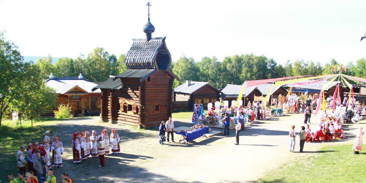 Посёлок Листвянка и музей Тальцы | Однодневная экскурсия на Байкал - фото 4