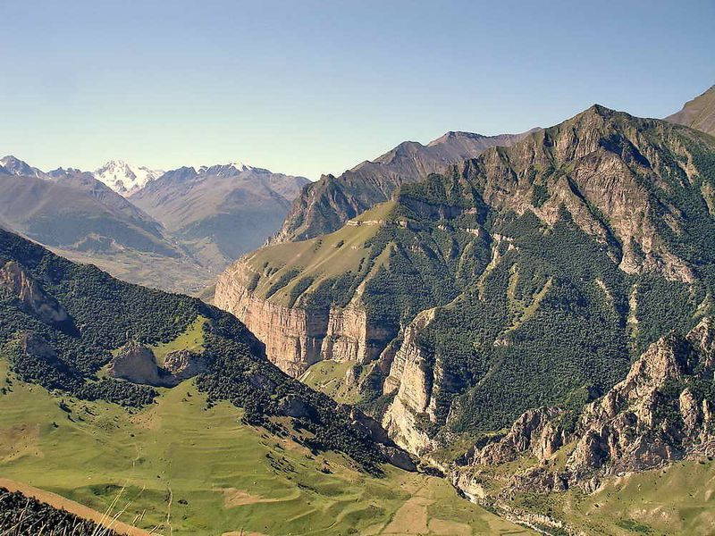 Кавказская жемчужина: манящая Кабарда и чарующая Балкария