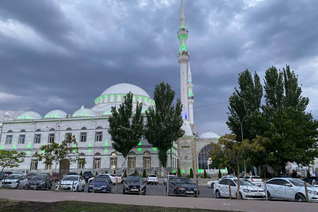 Город на берегу Каспия — история Махачкалы и Дагестана — фото 1