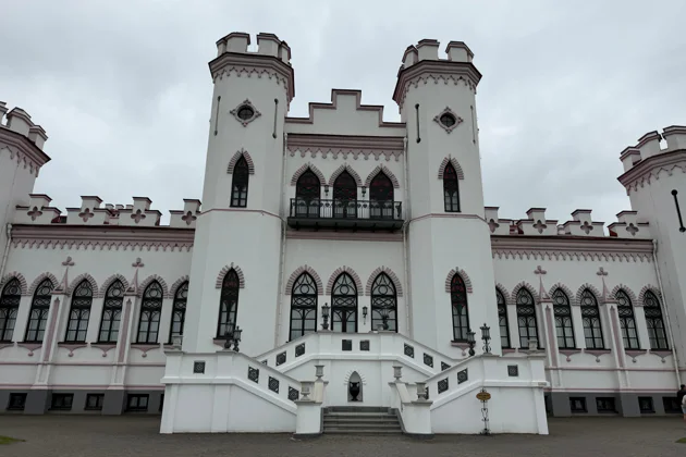 Три замка: Коссово, Ружаны, Каменец — экскурсия, Брест | Покатаем