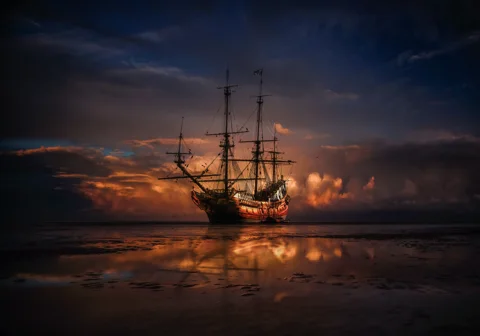 Чарующий закат на пиратской яхте 