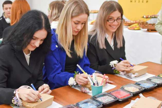 Комбо: два мастер-класса — «Шоколадные конфеты» и «Угадай аромат»