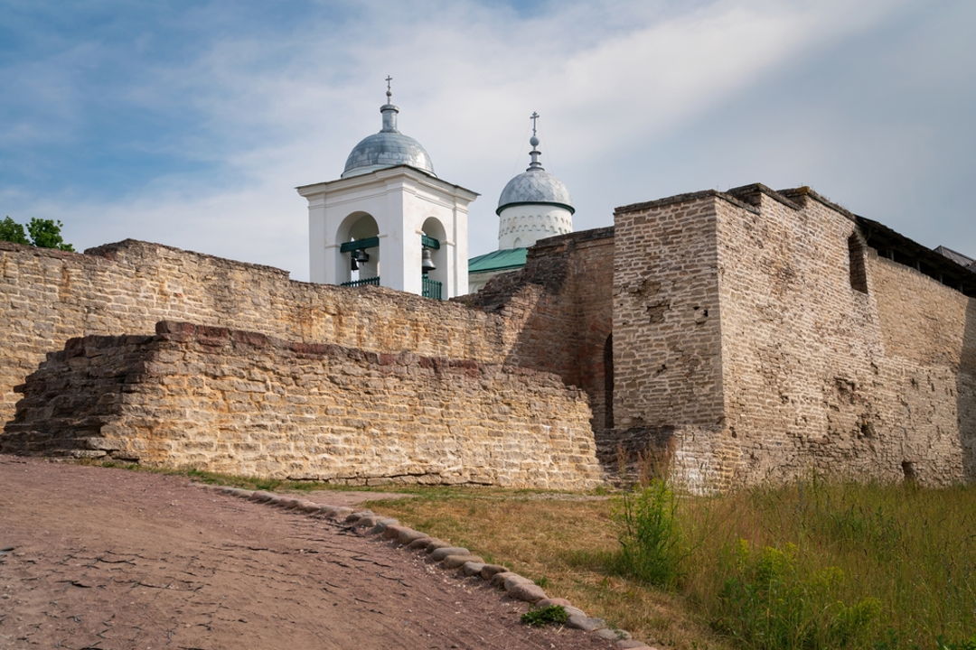 Сила псковской земли: Псков, Печерский монастырь и Изборская крепость — фото 7