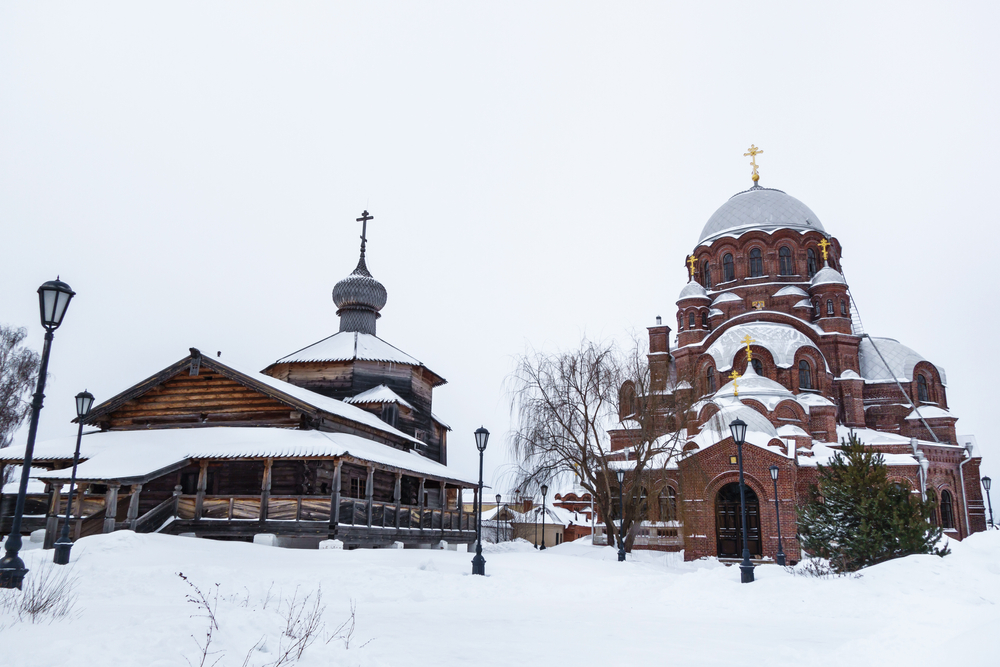 В объятиях острова-града Свияжска, Иннополиса и Храма всех религий (3/6)