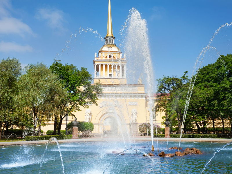 Свидание с Петербургом: аудиоэкскурсия-квест по центру города - экскурсия в Санкт-Петербург, Россия