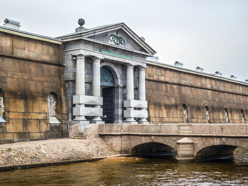Экскурсия по Петропавловской крепости в мини-группе — фото 5, Санкт-Петербург | Покатаем
