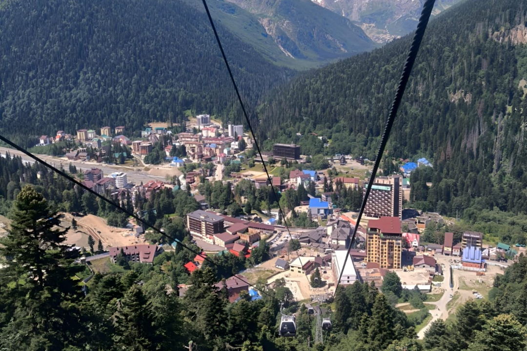 Домбай, канатная дорога, Сырные пещеры и Уллу-Муруджу — фото 2
