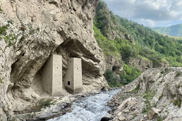 Архитектура горной Чечни: Аргунское ущелье, башни и водопады