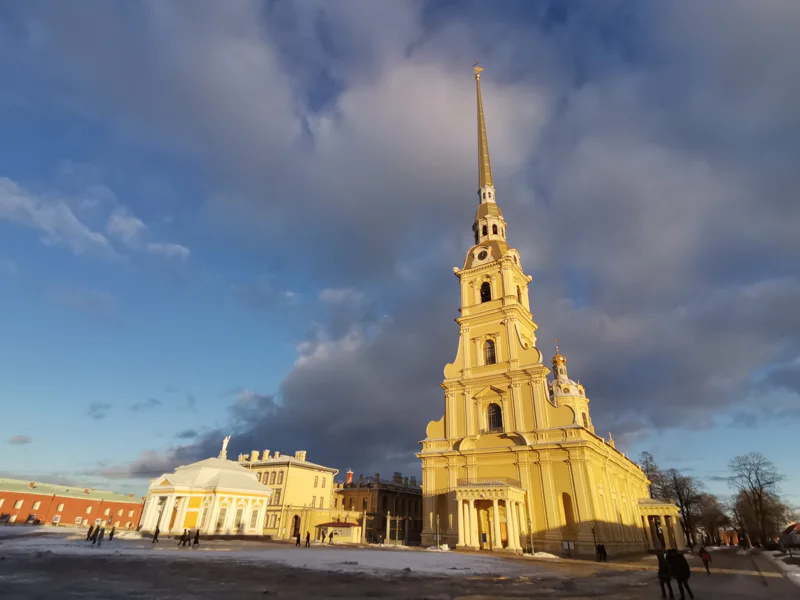 Индивидуальная экскурсия по храмам и монастырям Петербурга на автомобиле — фото 3, Санкт-Петербург | Покатаем
