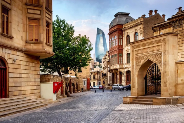 Влюбись в Баку с первого свидания