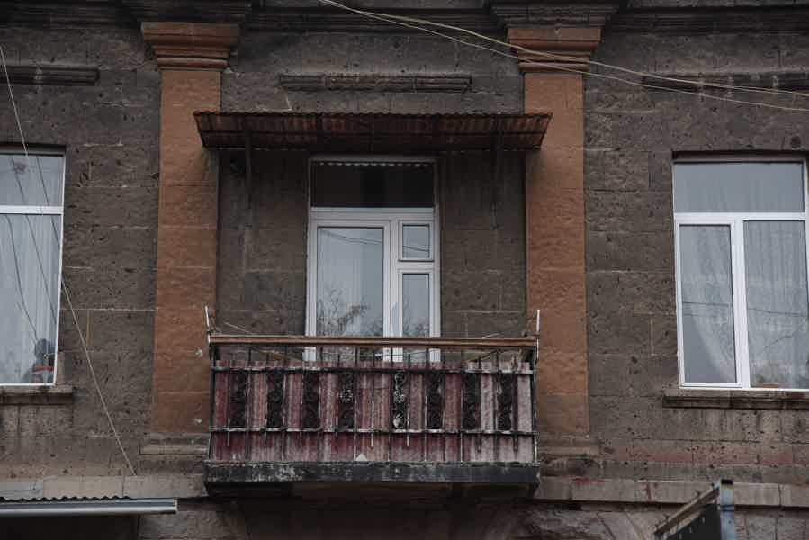 Гюмри: город юмора, чёрного туфа и старой Армении - фото 5