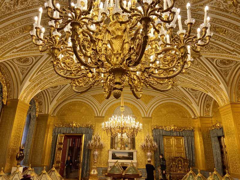 Ансамбль Дворцовой площади: экскурсия и свободное время в Эрмитаже - фото 2