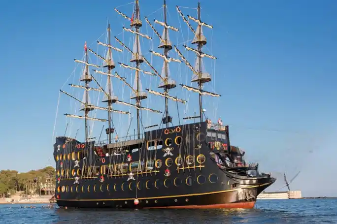 Морской круиз по Средиземному морю на яхте 