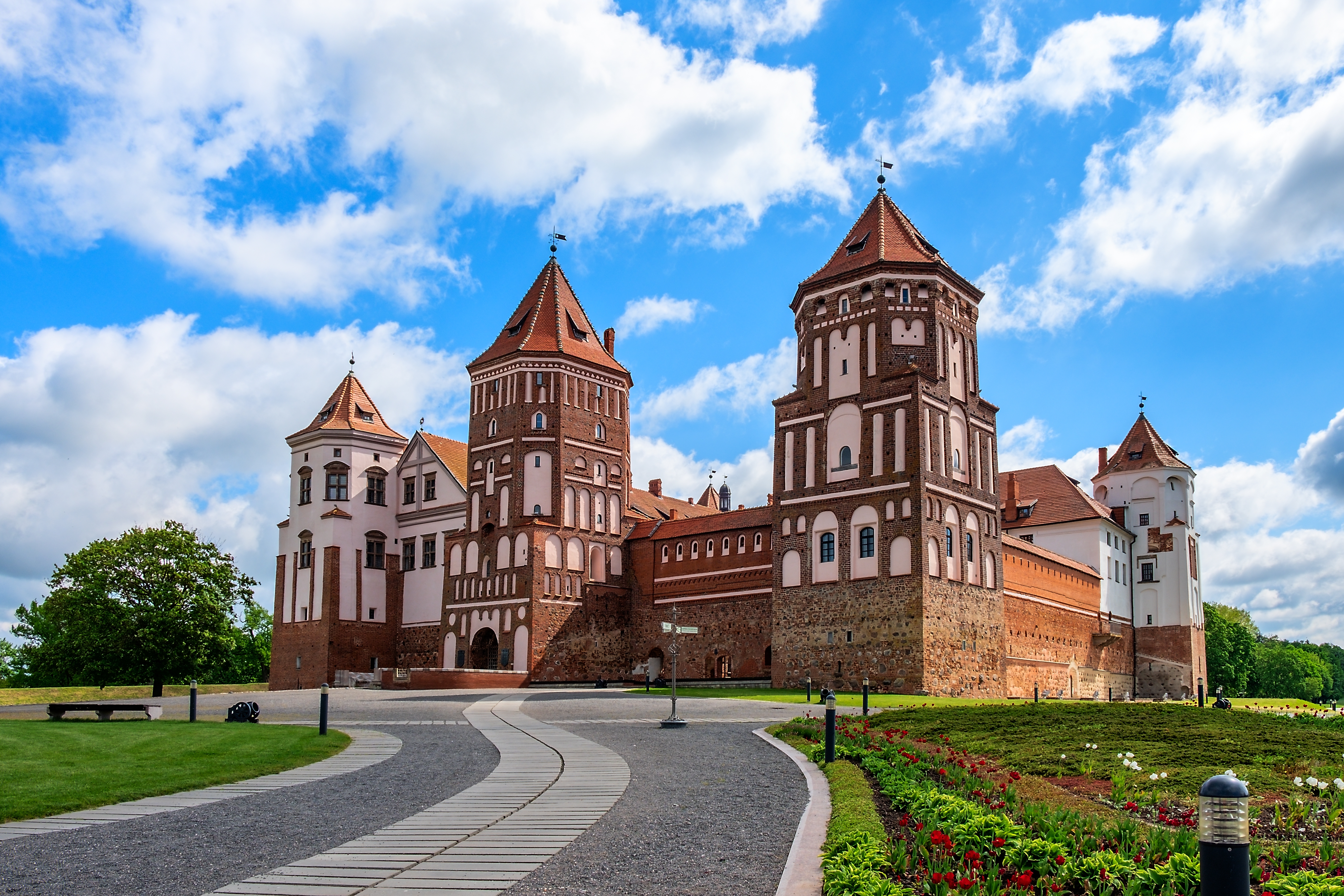 Экскурсия в Несвижский дворец и Мирский замок — фото 14