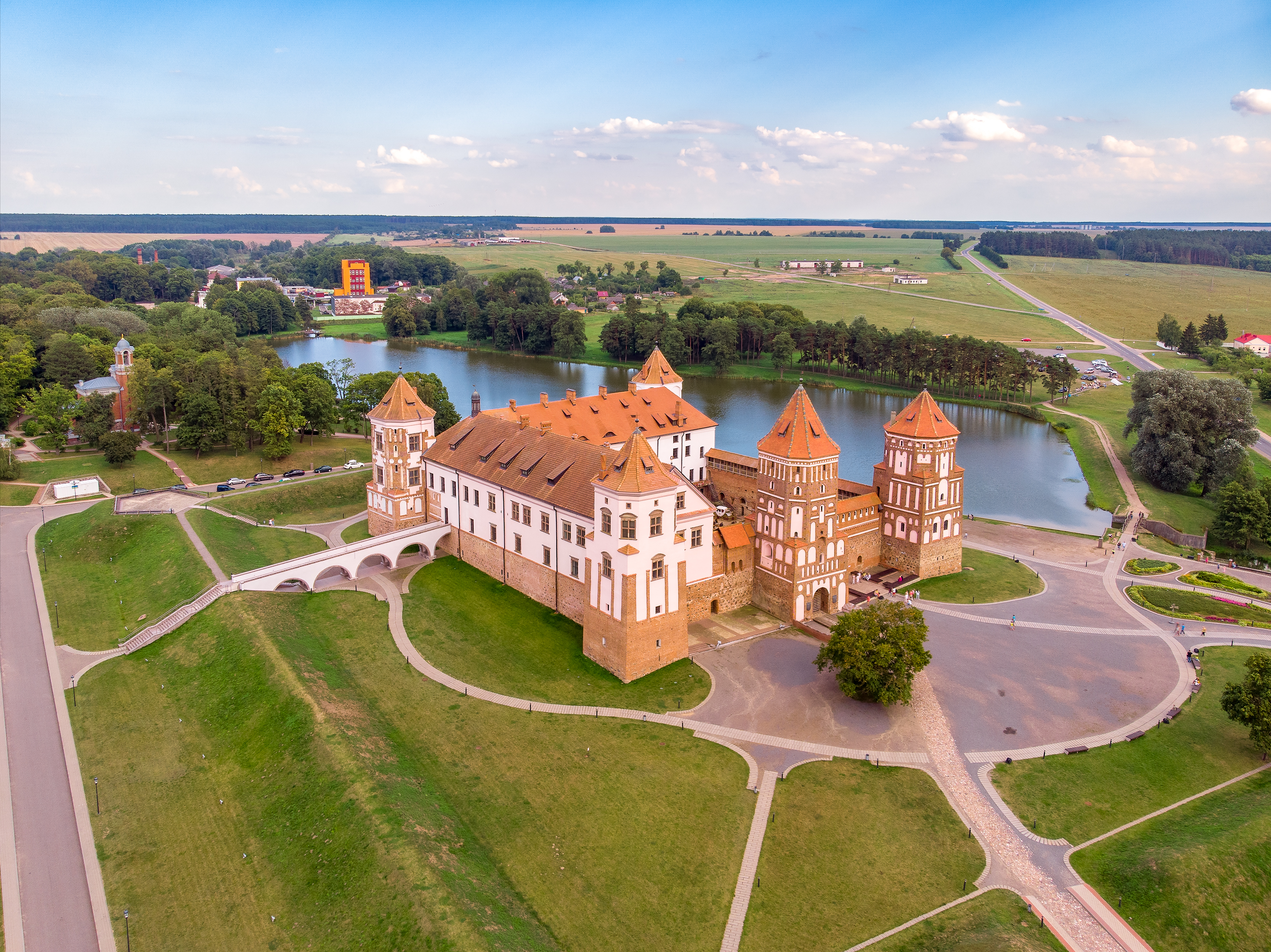 Экскурсия в Несвижский дворец и Мирский замок — фото 17