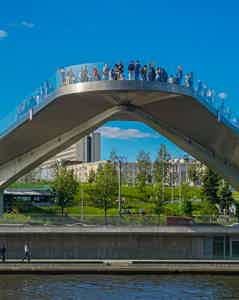 Парк Зарядье с Парящим мостом