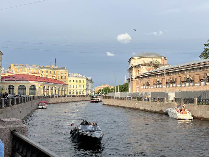 Загадки Площади Искусств и роковая дуэль Пушкина - фото 2