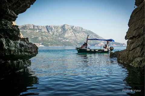 Private Boat Tour Adventure In Budva - Sightseeing & Snorkeling