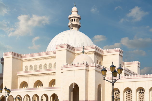 Большая мечеть Аль-Фатех - погружение в исламское наследие Бахрейна