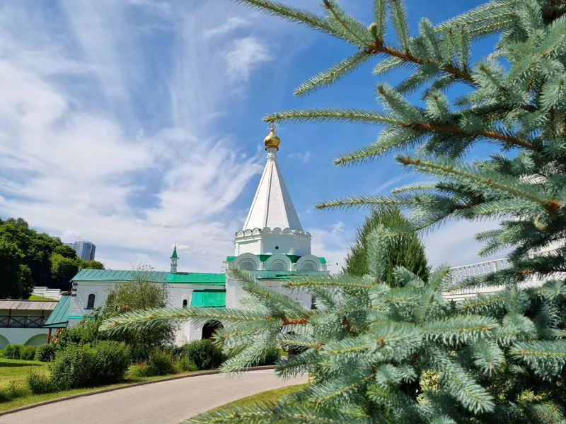 Панорамы древнего Нижнего: обзорная экскурсия и Печерский монастырь — фото 7, Нижний Новгород | Покатаем