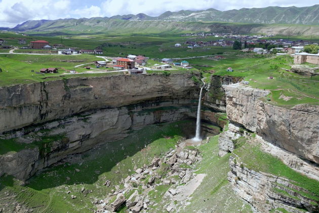 Виды Нагорный Дагестан  плато Хунзах и сап-прогулка — групповой тур из Махачкалы