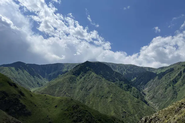 Плато Ассы: обсерватория и Тургеньский водопад — тур из Алматы — фото 2