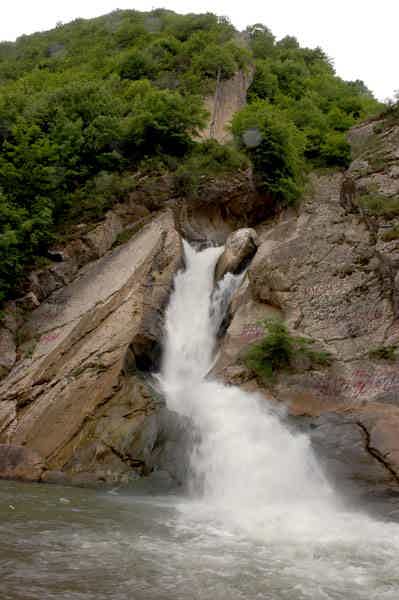Водопад Хучни и экраноплан «Лунь» из Дербента - фото 4