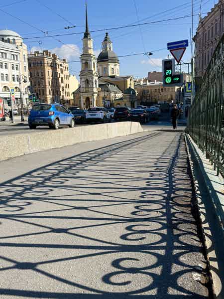 Прогулка по настоящему Петербургу. Проходные дворы Моховой - фото 1