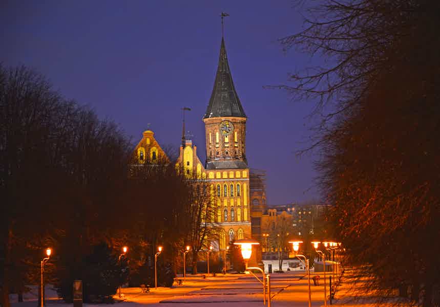 «Огни ночного города»: вечерняя прогулка по Калининграду  - фото 5